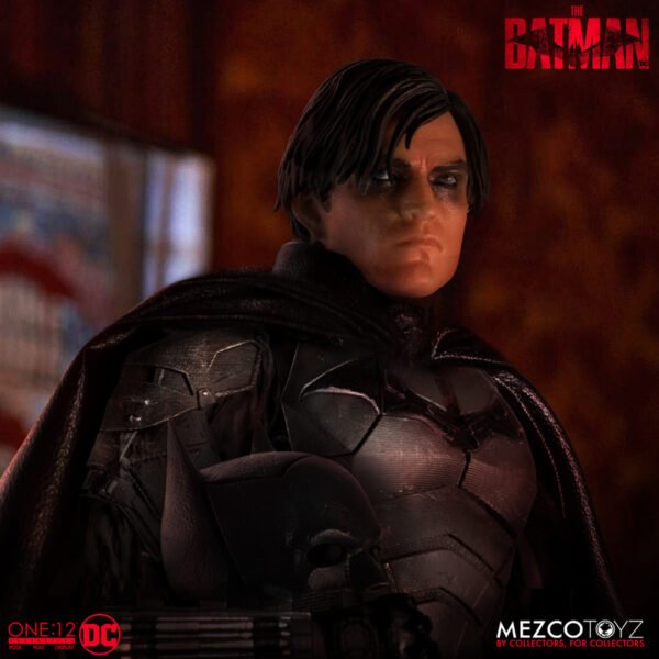 Mezco Toyz The Batman ONE:12
